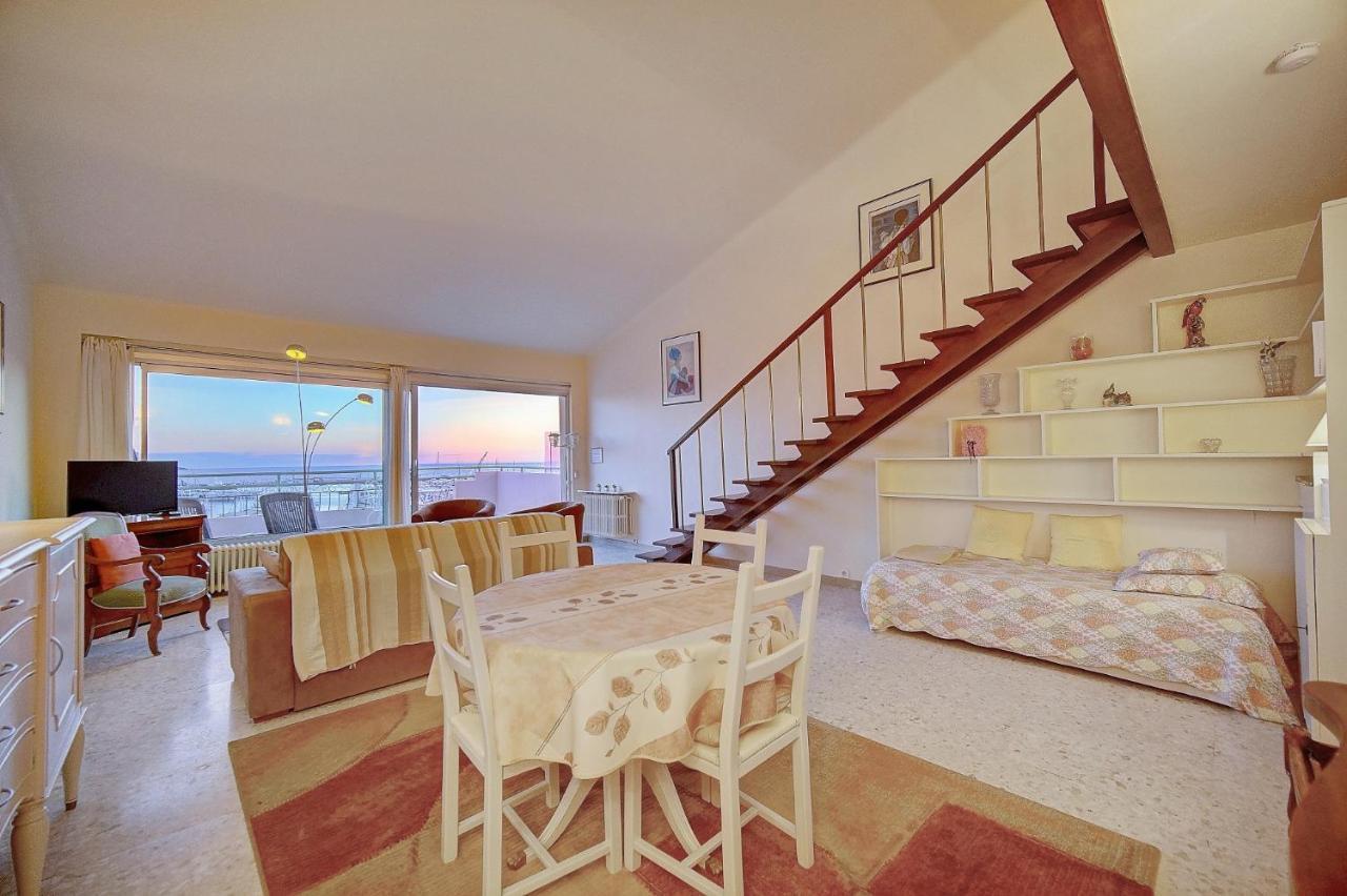 Superbe Duplex Idealement Situe Proche Plages Avec Grande Terrasse Vue Port !L A1B59 カンヌ エクステリア 写真